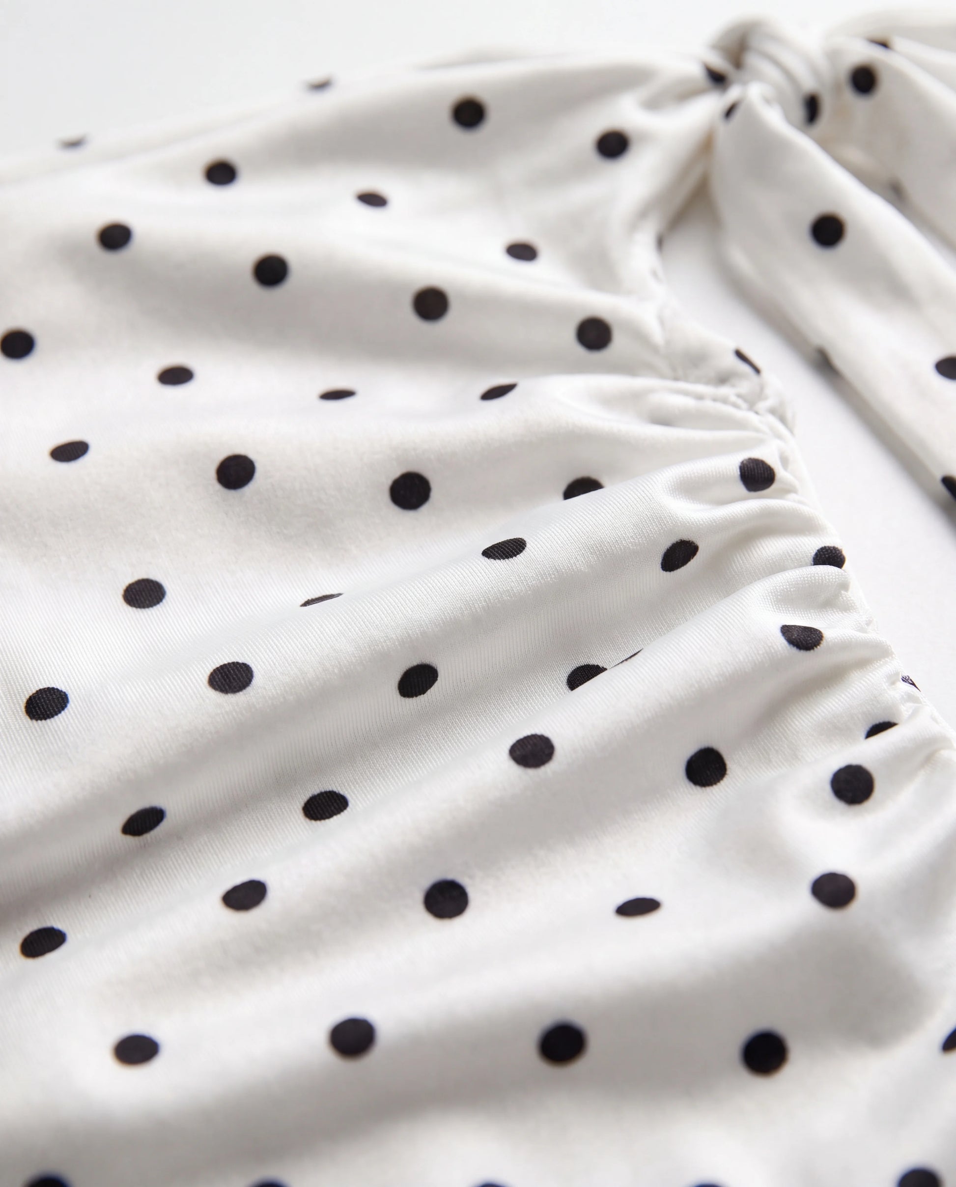 Top Ninon - blanco-closeup